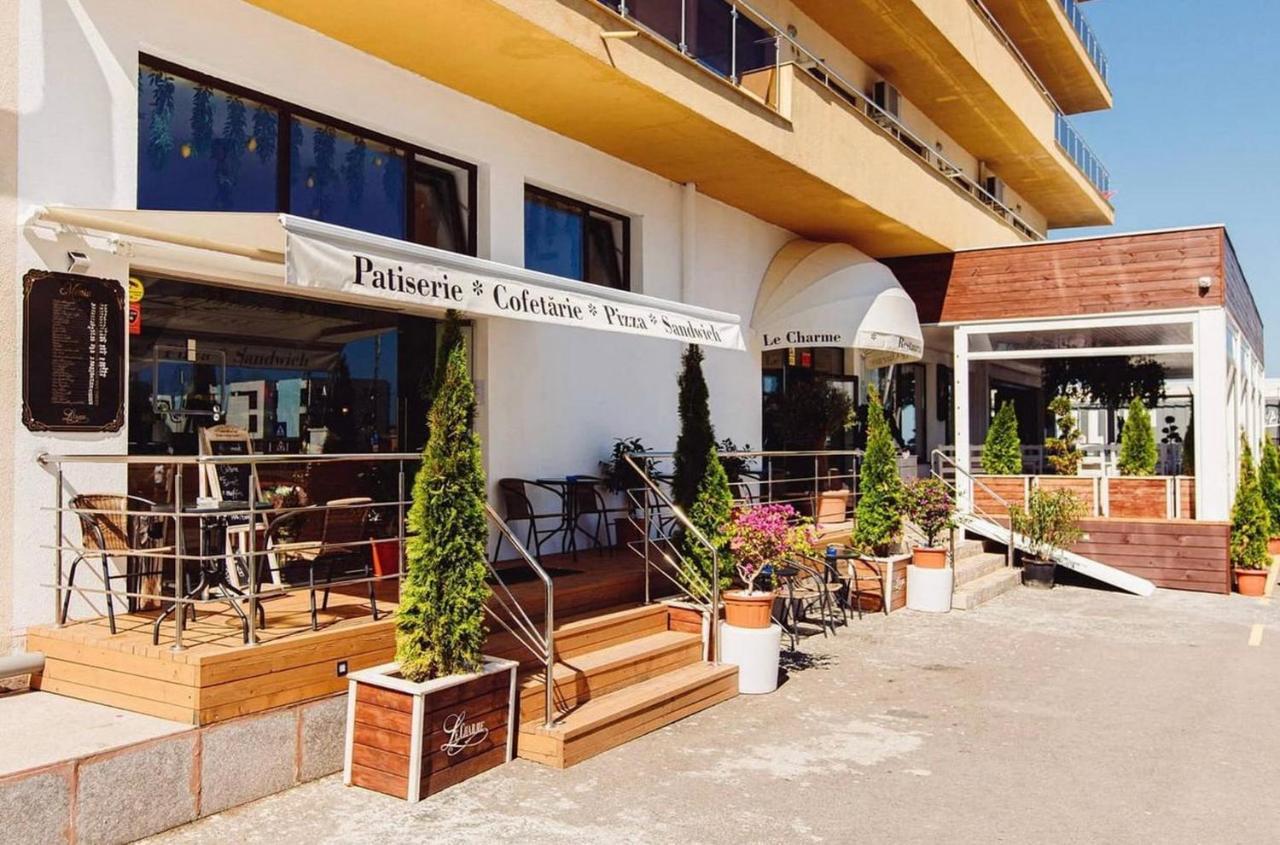 Summerland Luxury Velvet Front Sea View Apartment Mamaia Exterior photo